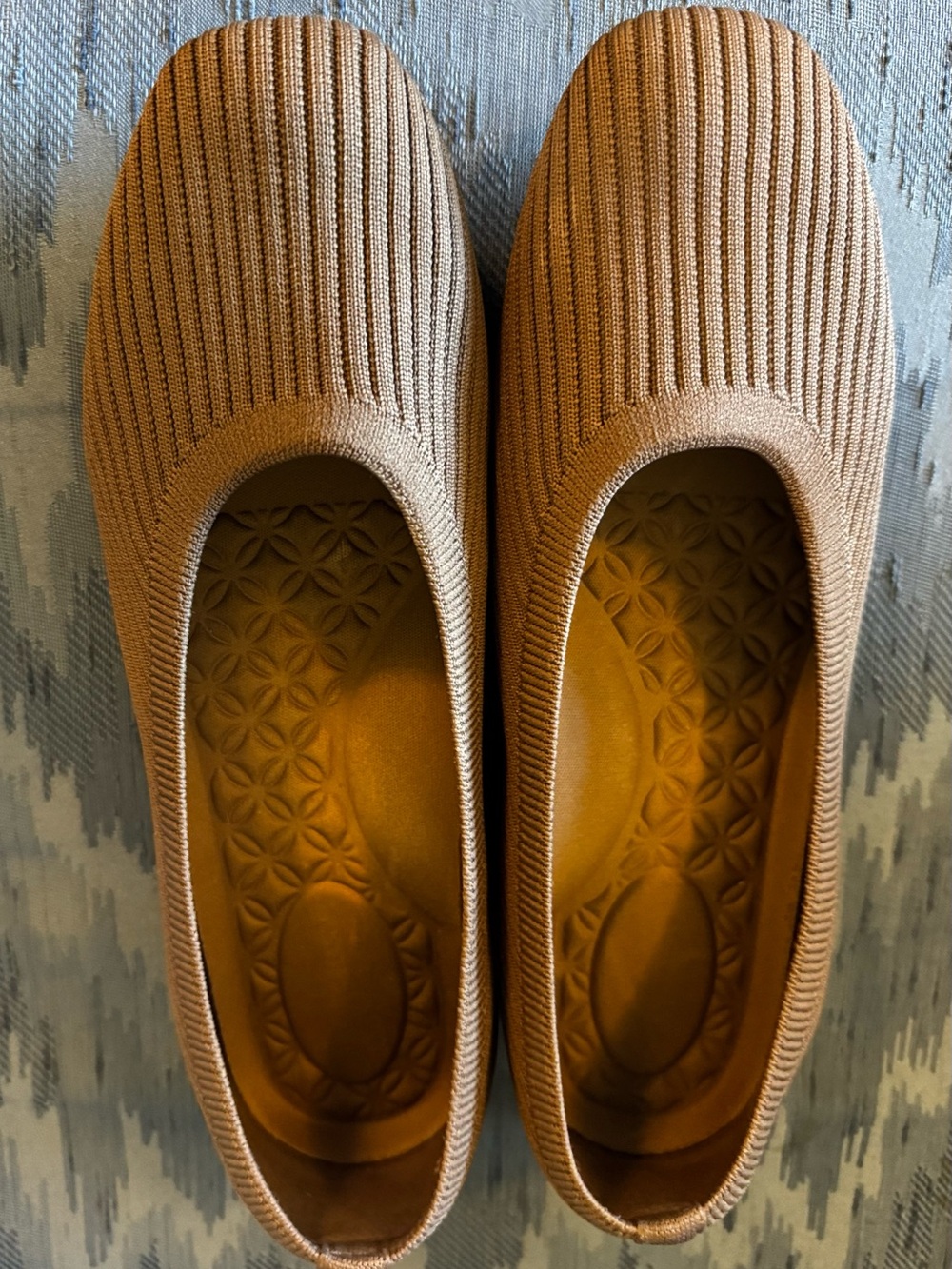 Womens Knit Slip-On Flats in Tan